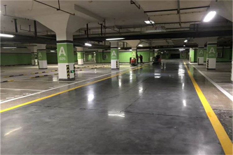 停车场金刚砂固化地坪