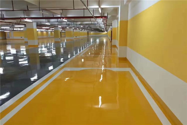 中央歌剧院地下停车场